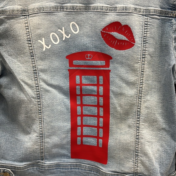Jean Jacket ☎️💋 - Picture 2 of 6